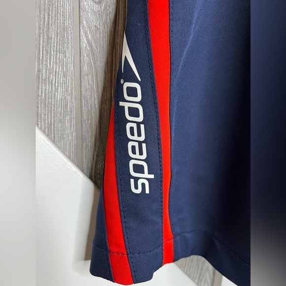 D19.15 Speedo Men's 8" Colorblock Swim Shorts - (Navy, Medium) - Picture 5 of 9